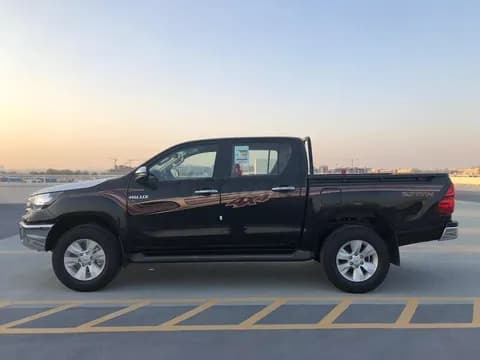 تويوتا هايلكس 2.4L GL 2 Double Cab DSL M/T 4x4 2020 الجديد تويوتا هايلكس 2.4L GL 2 Double Cab DSL M/T 4x4 2020 الجديد للبيع